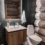 Talvihovi 6 Ruka