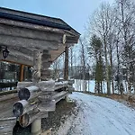 Huvilat Talvihovi 6